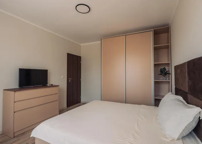 Parkview търново Apartment *